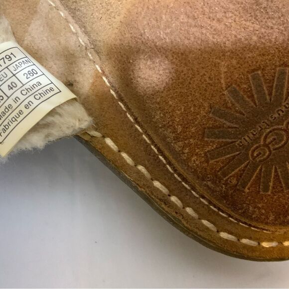 UGG Hamoa 1791 Sheepskin Lining Women Flip Flop Thong Sandals Brown Size 9 - Picture 14 of 15